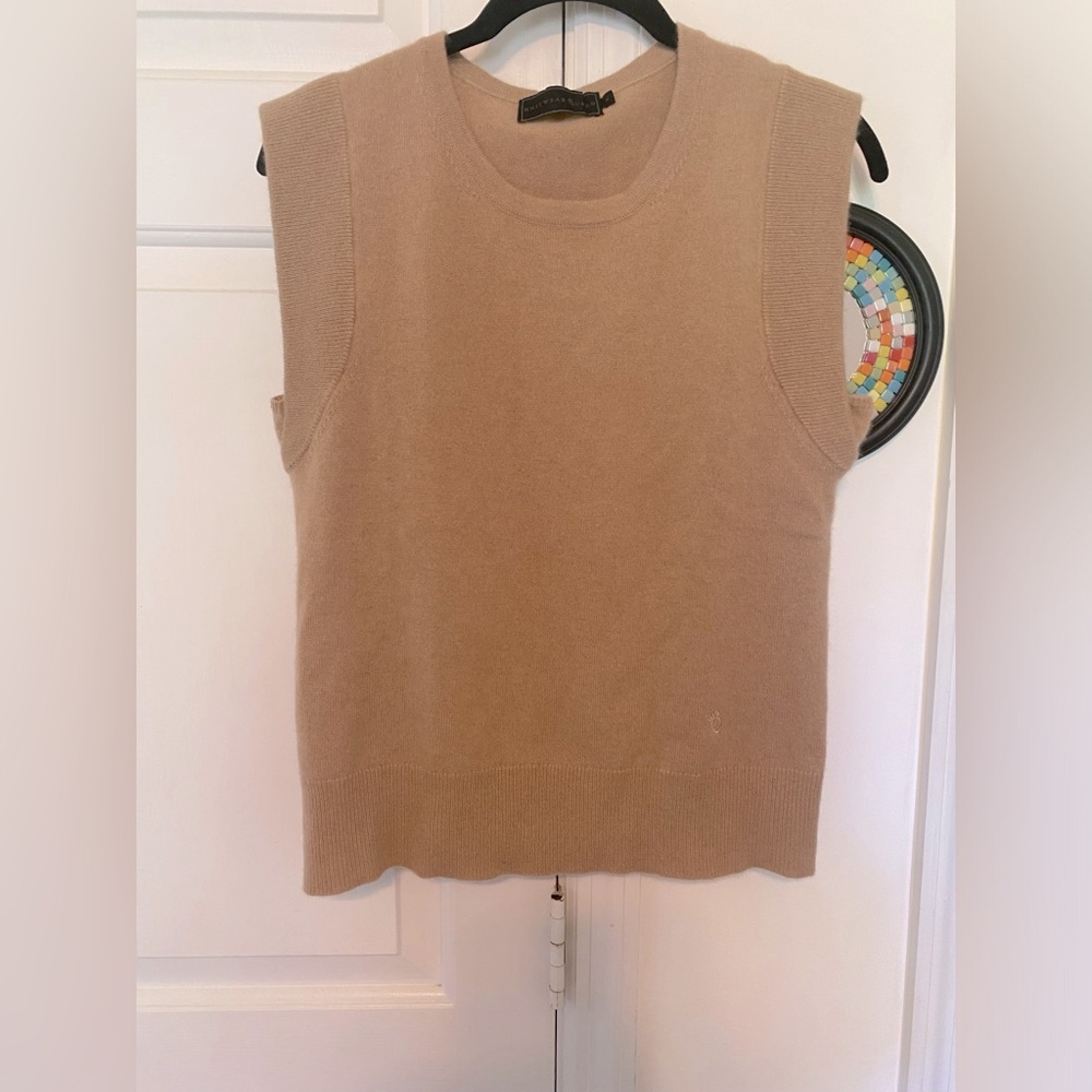 Knitwear Queen cashmere tank